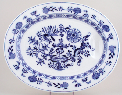 Meat Dish or Platter with tree and well c1870
